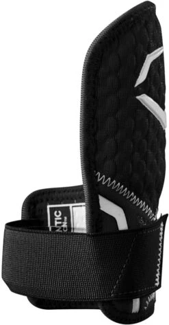 EvoShield PRO-SRZ 2.0 Batter's Protective Hand Guard WB57268 -Baseball Store evoshield pro srz 2 0 batter s protective hand guard wb57268 20