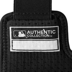 EvoShield PRO-SRZ 2.0 Batter's Protective Hand Guard WB57268 -Baseball Store evoshield pro srz 2 0 batter s protective hand guard wb57268 26